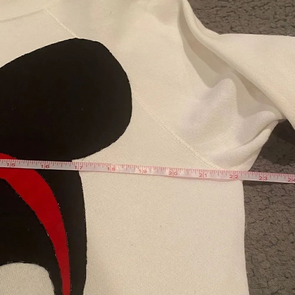 Minnie Mouse Vintage Sweatshirt - Picture 12 of 14